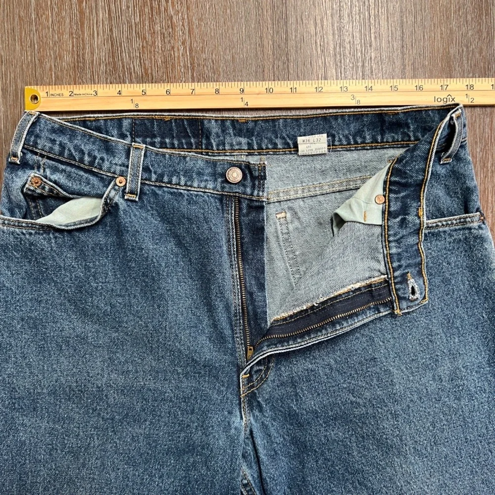 Vintage 90s Levi's 560 Loose Fit Tapered Leg Jeans‎ Men's W36 L32 Blue Denim